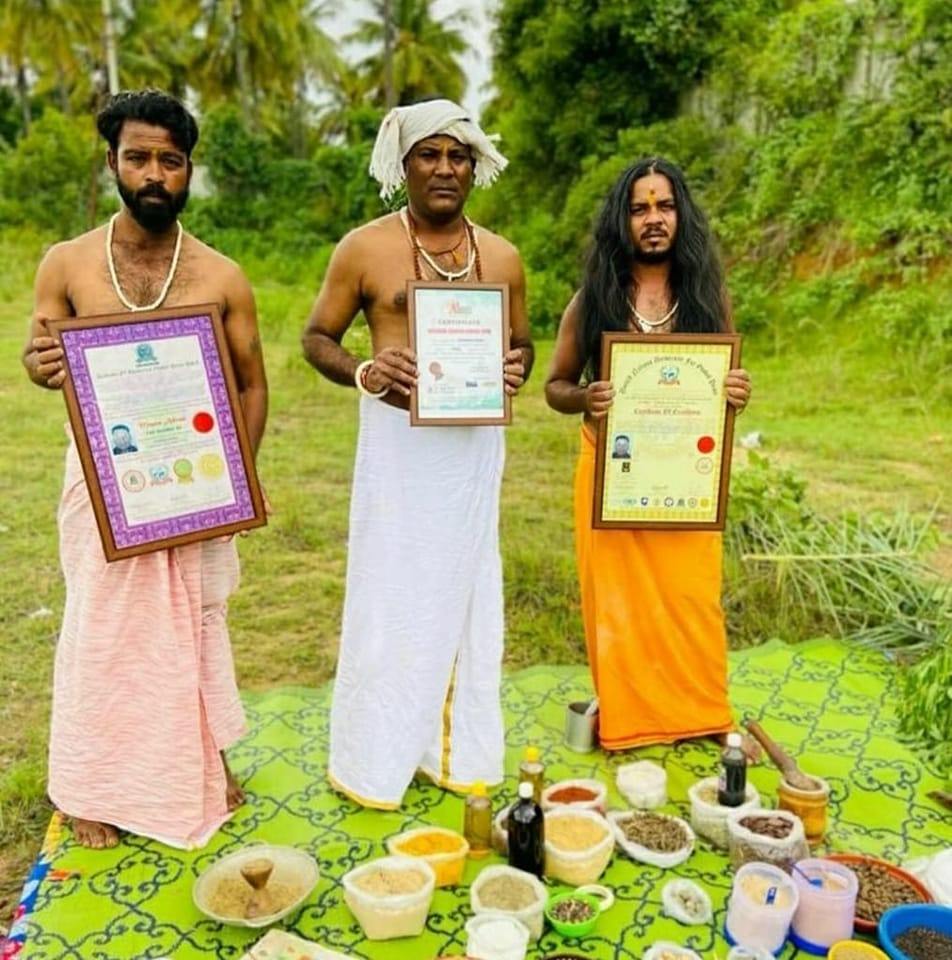 Original Mysore Karnataka ADIVASI HAKKI PIKKI HAIR OIL